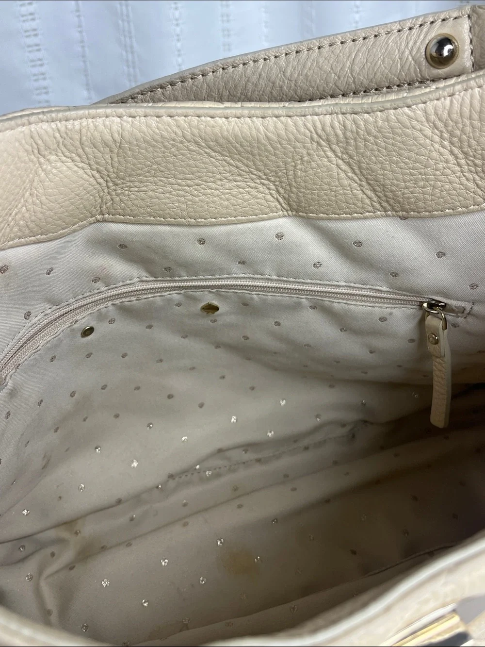Kate Spade  Quilted Cream Leather Shoulder Bag with Chain Detail